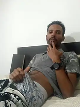 Snapshot of moreno_alpha_br chatting on February 28, 2026, 2:45 am moreno alpha br online show from February 28, 2026, 2:45 am