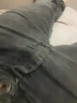 Snapshot of rolaaa2000 chatting on January 12, 2026, 1:33 am rolaaa2000 online show from January 12, 2026, 1:33 am