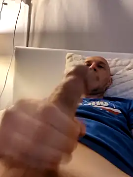 parish7196 online show from January 8, 2026, 1:30 am