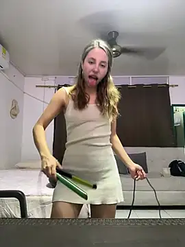 Snapshot of lriana_miller chatting on February 25, 2026, 10:41 pm lriana miller online show from February 25, 2026, 10:41 pm