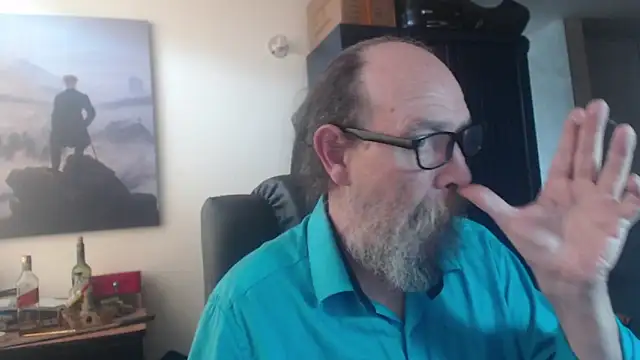 Uncle Hottie online show from June 16, 2026, 3:03 pm