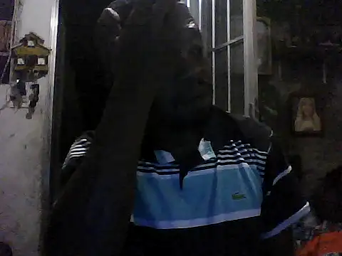 Negaomalinha1 online show from April 13, 2026, 9:20 pm