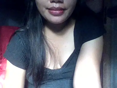 sweetprinces08 online show from February 8, 2026, 12:03 am