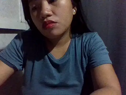 sweetprinces08 online show from March 4, 2026, 7:53 pm