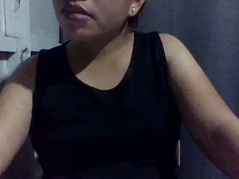 sweetprinces08 online show from March 27, 2026, 11:43 am