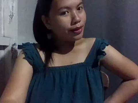 sweetprinces08 online show from April 1, 2026, 12:17 pm