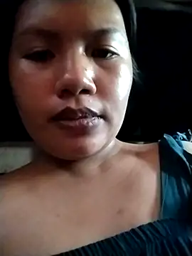 sweetprinces08 online show from April 15, 2026, 5:03 am