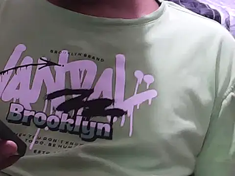 Snapshot of Ellatin15 chatting on February 26, 2026, 8:46 am Ellatin15 online show from February 26, 2026, 8:46 am