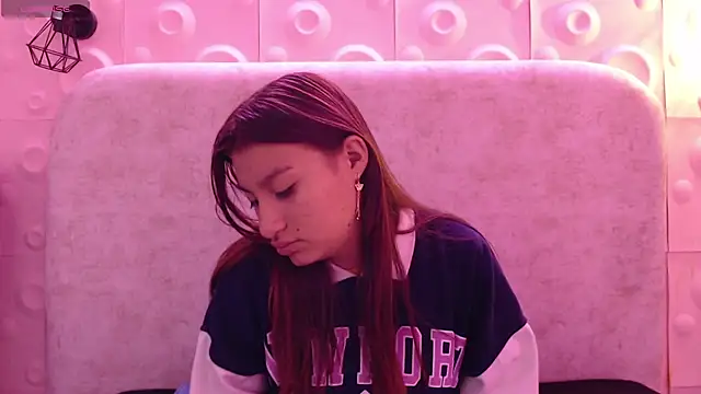 yuyis 15 online show from January 12, 2026, 11:59 am