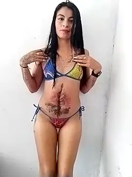 andrea rose69 online show from January 13, 2026, 7:19 pm