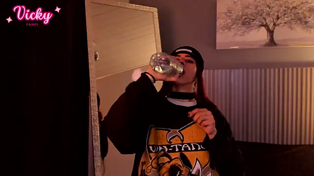 Snapshot of vicky_fant4sy chatting on February 9, 2026, 1:26 pm vicky fant4sy online show from February 9, 2026, 1:26 pm