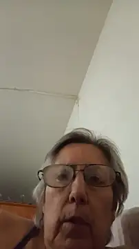 Marce1903 online show from June 14, 2026, 3:52 am