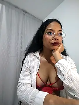 KATALINA SANTANA  online show from February 27, 2026, 11:49 pm