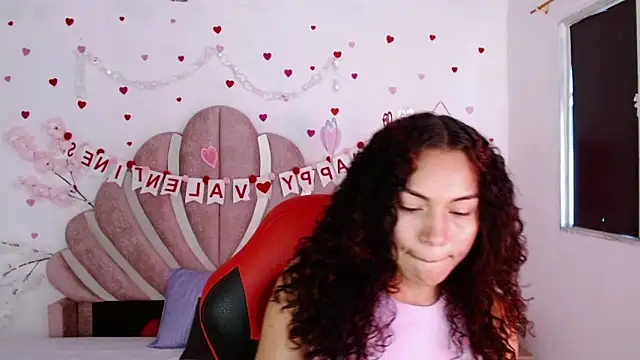 Naya  fox723 online show from February 16, 2026, 5:42 pm