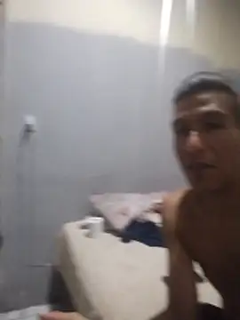 Snapshot of Rodrigohernan19 chatting on April 11, 2026, 6:51 am Rodrigohernan19 online show from April 11, 2026, 6:51 am