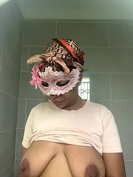 Snapshot of Creamy_bitchxxx chatting on January 9, 2026, 3:04 pm Creamy bitchxxx online show from January 9, 2026, 3:04 pm