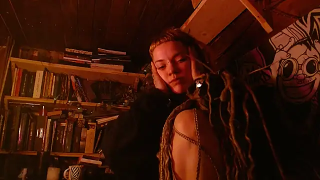 spiralhokkaido23 online show from March 21, 2026, 6:07 am