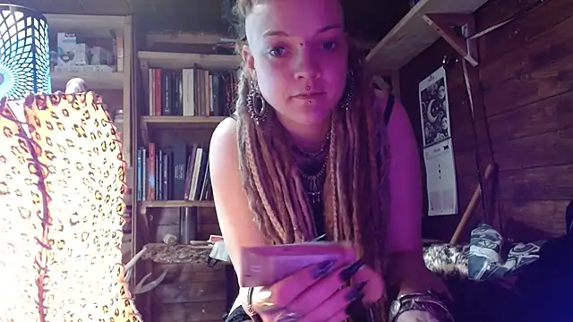 spiralhokkaido23 online show from April 3, 2026, 12:47 pm