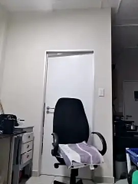 Snapshot of princess-boobz chatting on February 23, 2026, 6:49 pm princess-boobz online show from February 23, 2026, 6:49 pm