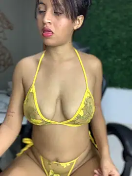 PaulaSweetFire  online show from February 10, 2026, 9:30 pm