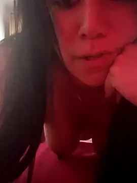 daaibabyxxx online show from March 3, 2026, 11:27 am