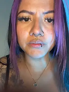 queen of you heart online show from March 2, 2026, 2:58 am