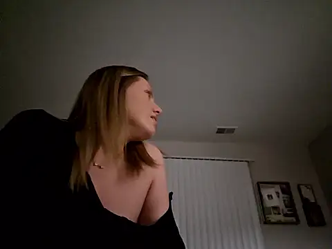 MK RE0189 online show from January 11, 2026, 11:59 am