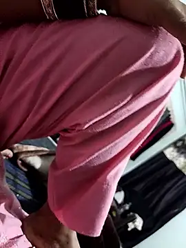 catstar143 online show from April 17, 2026, 6:38 am