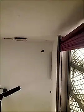 sexy shub online show from January 7, 2026, 4:04 am