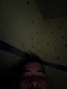 paladito01 online show from February 10, 2026, 9:52 pm