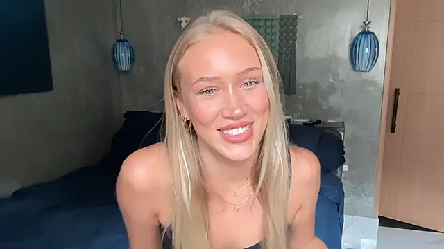 Snapshot of livsslife chatting on February 5, 2026, 3:11 am livsslife online show from February 5, 2026, 3:11 am