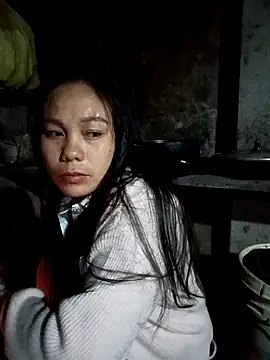 vanvan005 online show from February 12, 2026, 12:22 pm