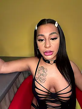 Snapshot of sweetxlayla chatting on January 9, 2026, 5:15 pm sweetxlayla online show from January 9, 2026, 5:15 pm