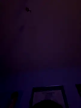 youngtwi online show from January 7, 2026, 2:25 am