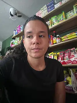 lannabellx online show from April 16, 2026, 10:12 pm