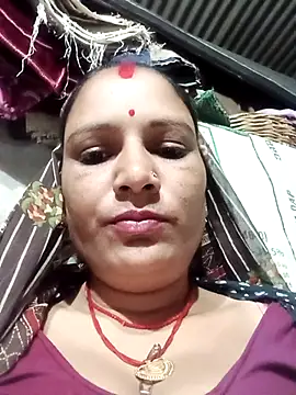 Hot hiuj online show from January 12, 2026, 11:26 am