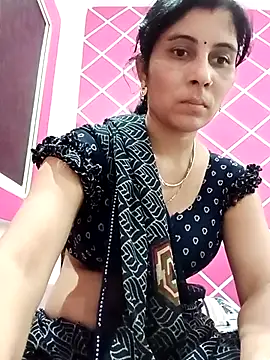 Hot ree85 online show from February 18, 2026, 9:05 am