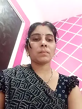 Hot ree85 online show from February 25, 2026, 5:22 pm