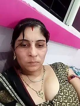 Hot ree85 online show from March 24, 2026, 6:18 am