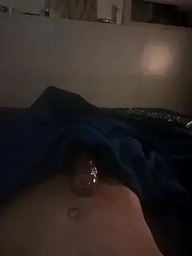 choocoolate online show from March 25, 2026, 4:07 am