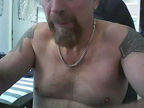 loudandproud online show from April 23, 2026, 1:51 am