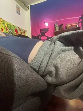 Snapshot of Beastbab3 chatting on February 1, 2026, 7:01 pm Beastbab3 online show from February 1, 2026, 7:01 pm