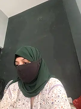 Snapshot of Tamilfathi chatting on February 11, 2026, 6:07 am Tamilfathi online show from February 11, 2026, 6:07 am