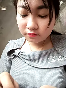 Honey Miu online show from February 22, 2026, 6:57 am