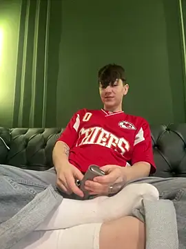 ravenryx online show from March 5, 2026, 4:03 pm