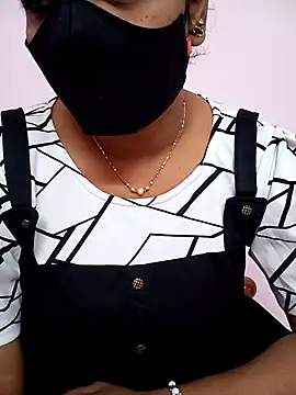 Ammu14399 online show from April 3, 2026, 5:49 am