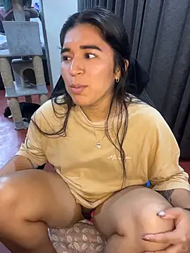 Minico25 online show from April 23, 2026, 1:29 am