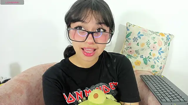 little dolly3 online show from April 16, 2026, 11:00 am