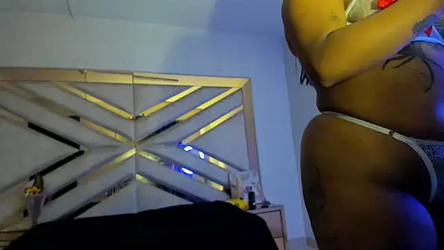 LunaFever69 online show from February 15, 2026, 3:03 am