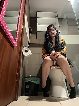 dani bela online show from March 10, 2026, 2:27 am